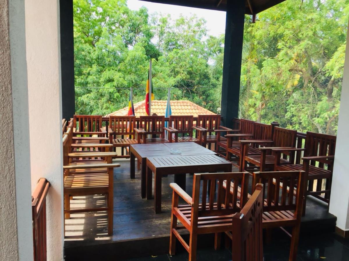 Yala Safari Village Thissamaharama Maha Akurugoda Bagian luar foto