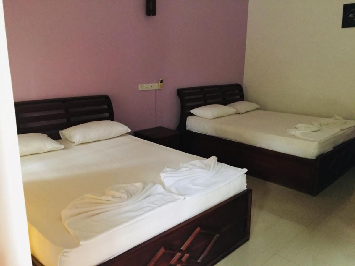 Yala Safari Village Thissamaharama Maha Akurugoda Bagian luar foto